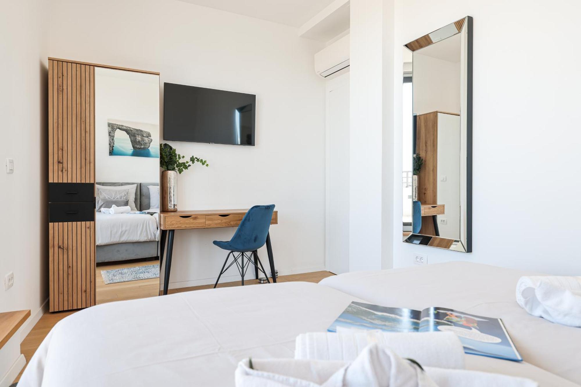 Apartment Luxury Penthouse Berin With Rooftop Terrace And Jacuzzi Zadar