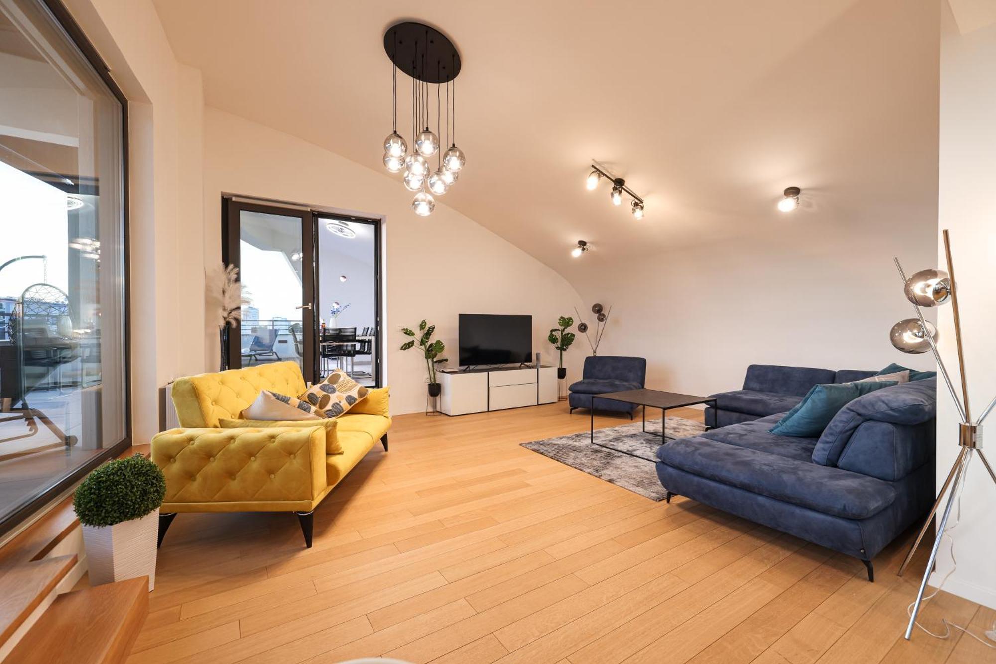 Luxury Penthouse Berin With Rooftop Terrace And Jacuzzi * Zadar
